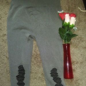 NWOT Distressed warm leggings